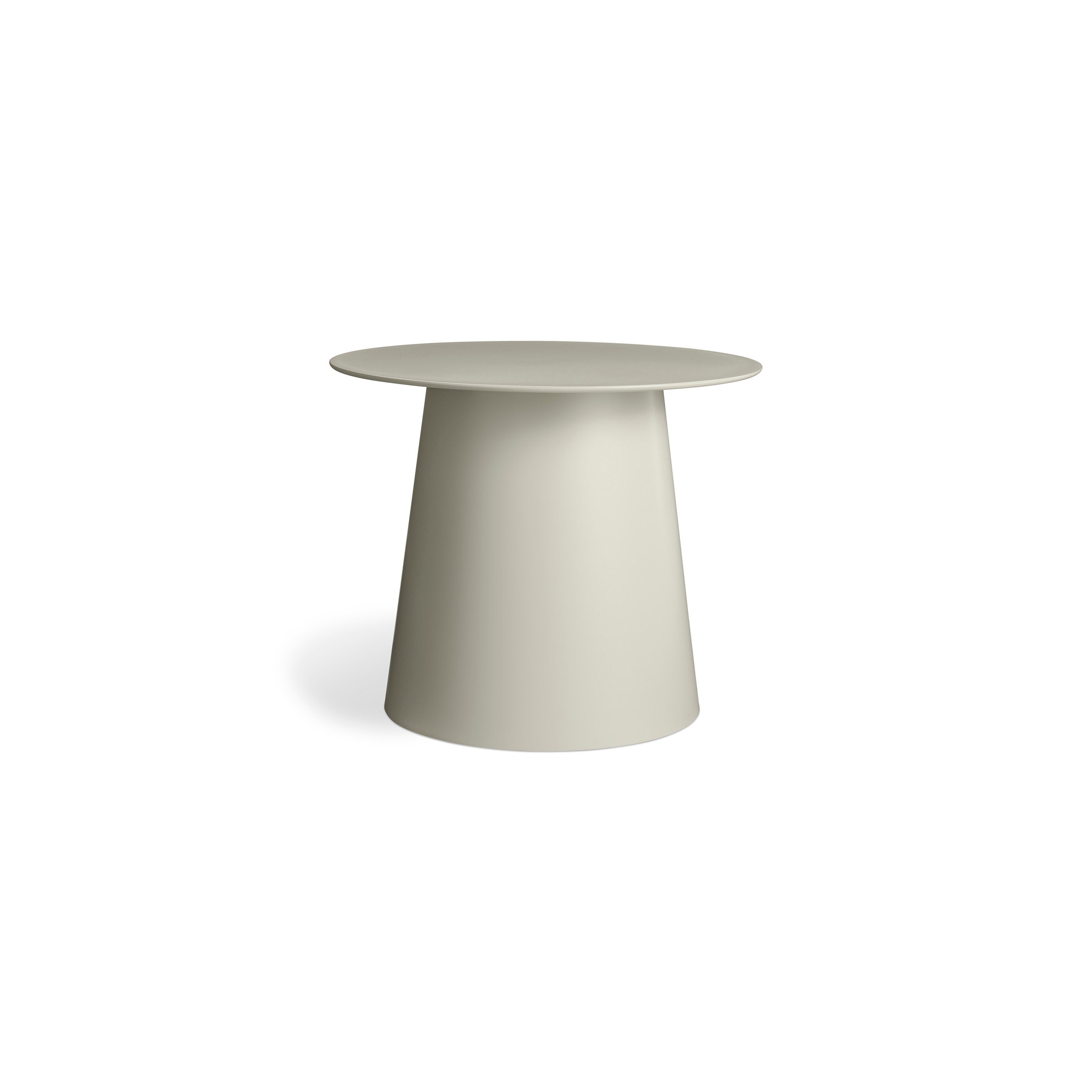 Circula Low Cocktail Table