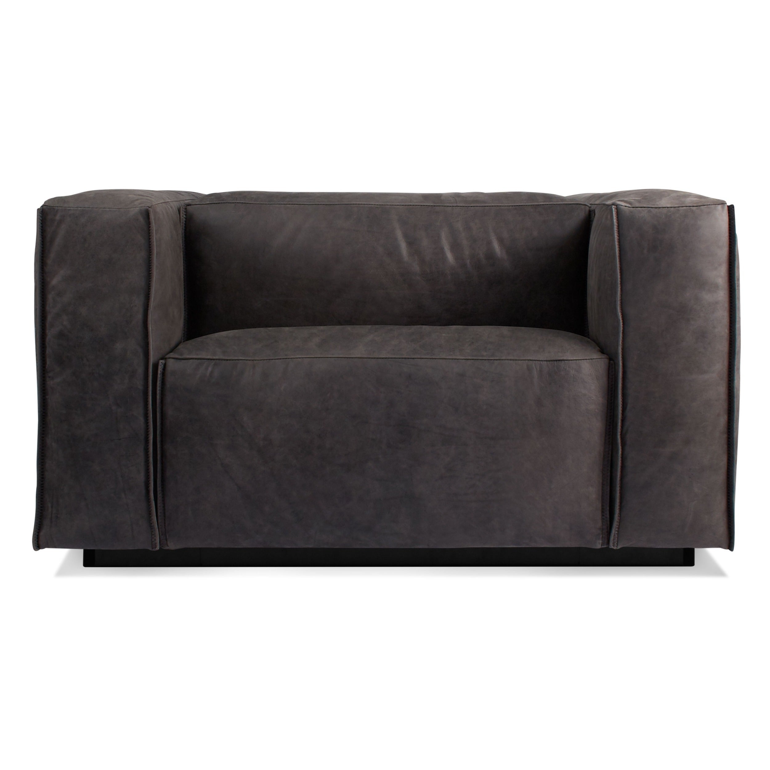 Cleon Lounge Chair