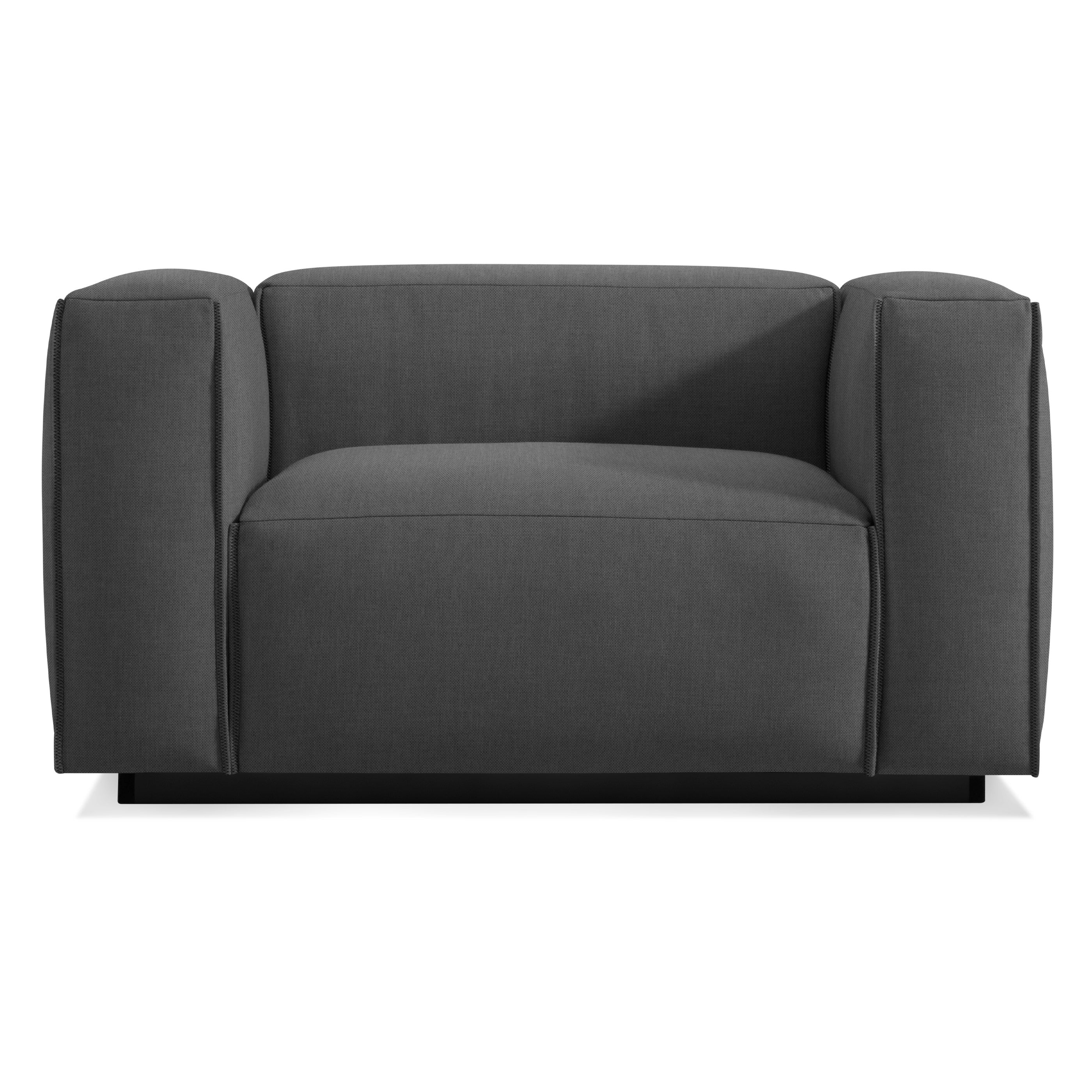 Cleon Lounge Chair