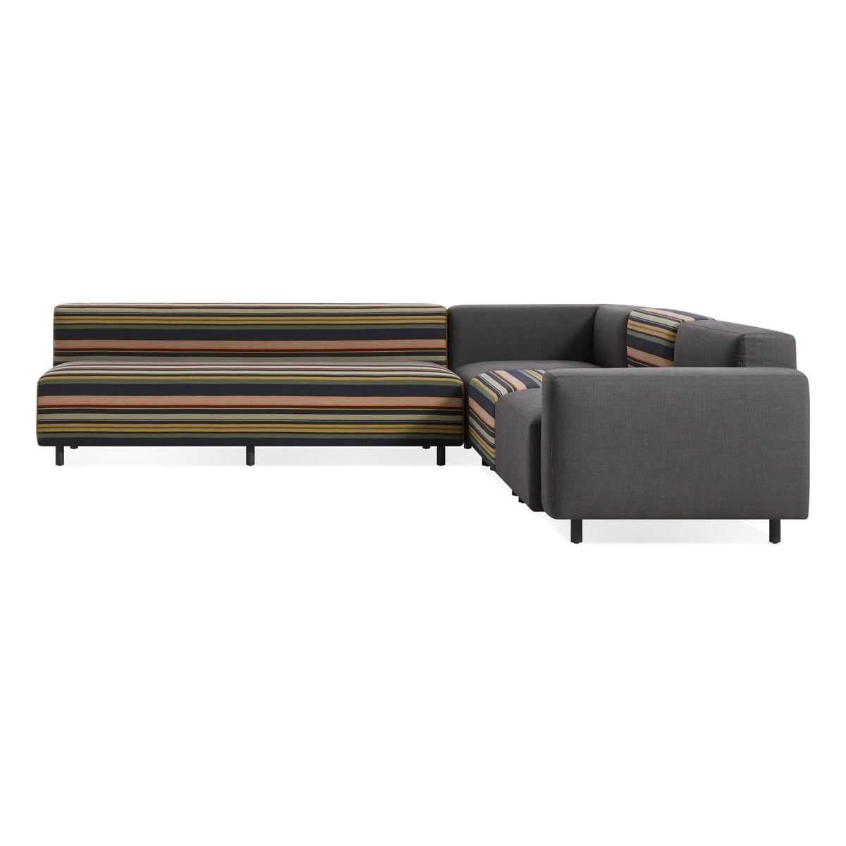 9 Yard Outdoor L Sectional Sofa